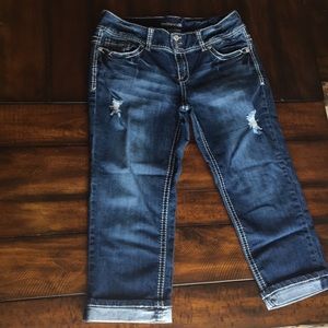 Maurice’s 9/10 Capri’s